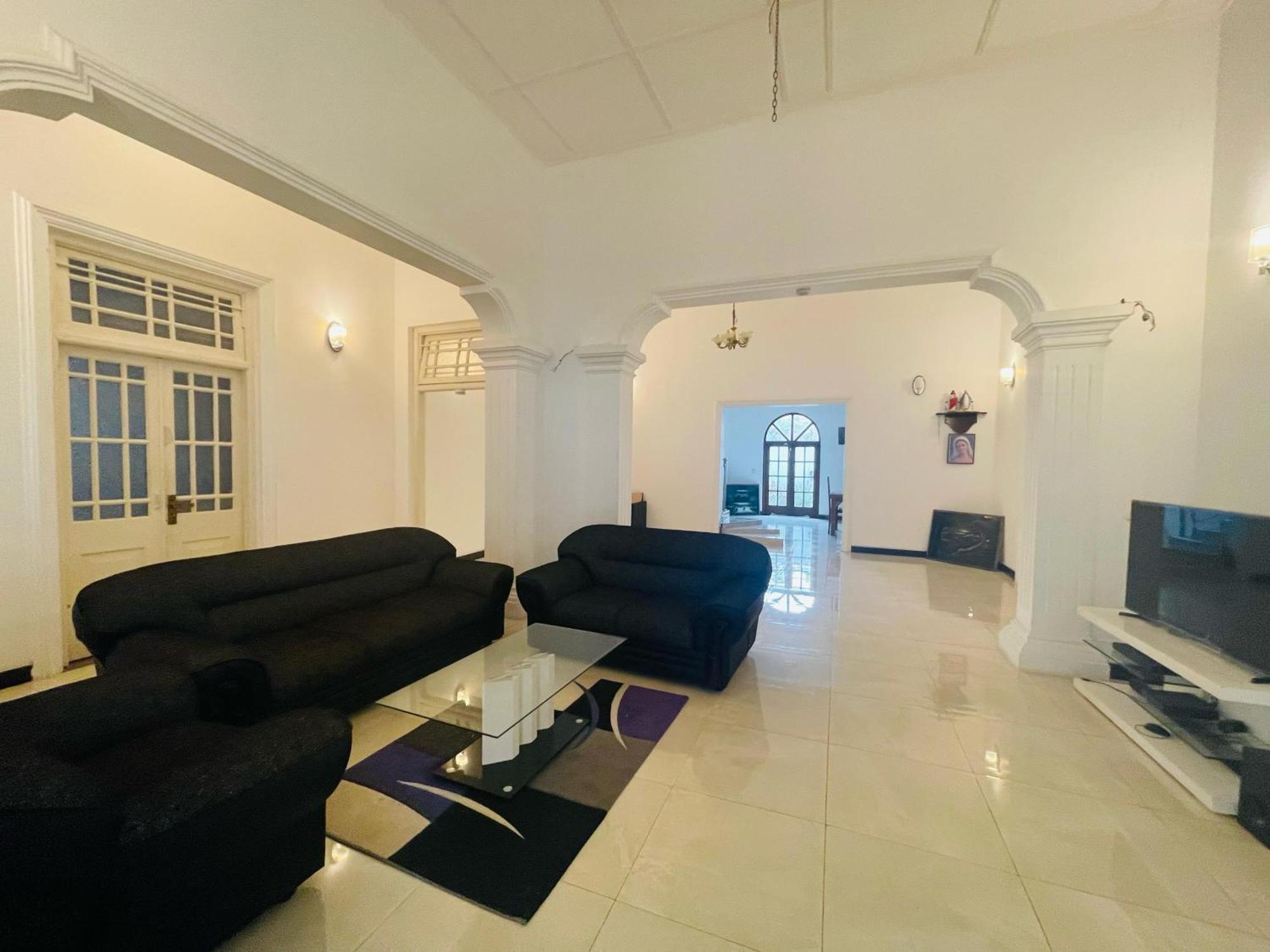 Grand Villa Negombo Exterior photo
